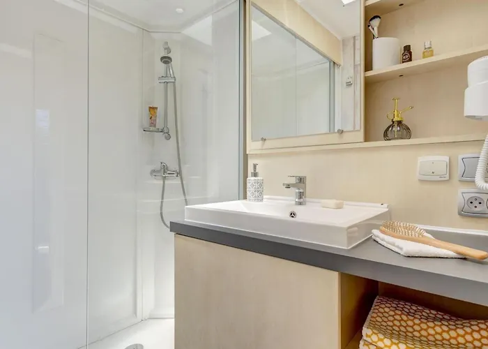 Keywest 5p 2bdrms Airconpremium Campsite